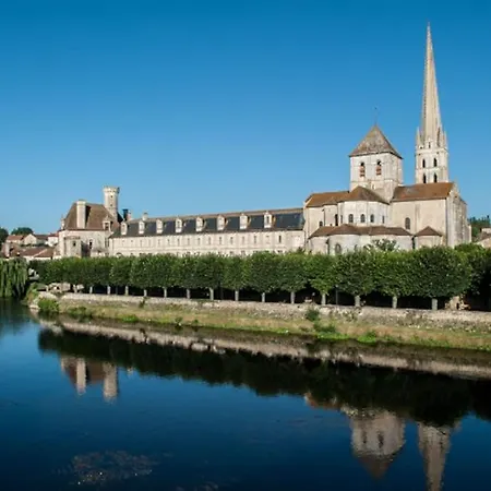 Casa de Férias Independant Neuf, Ideal Nature Au Calme, Proche Rivieres, N147 & Civaux